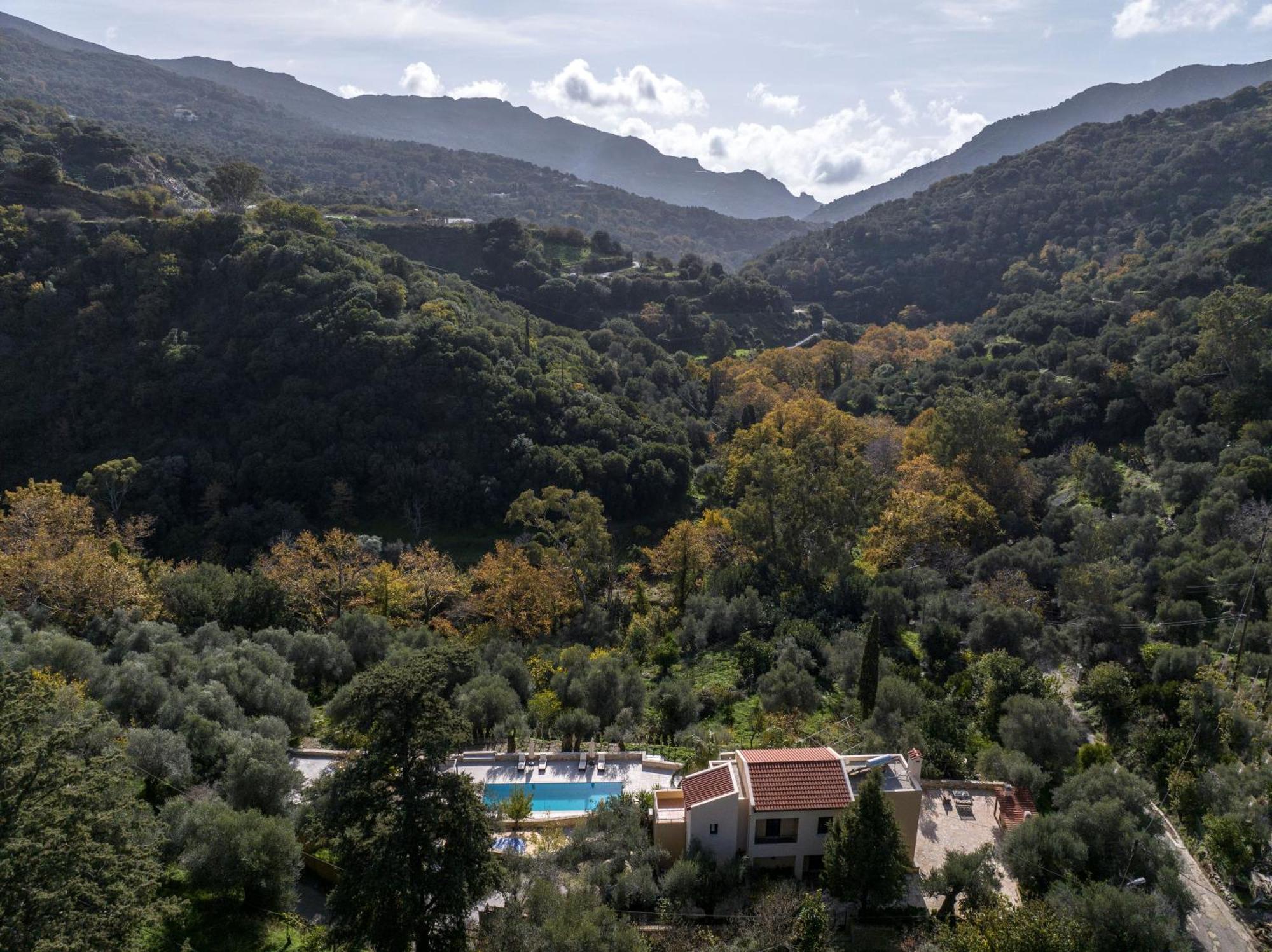 Serenity River Villa Palaiochora Esterno foto